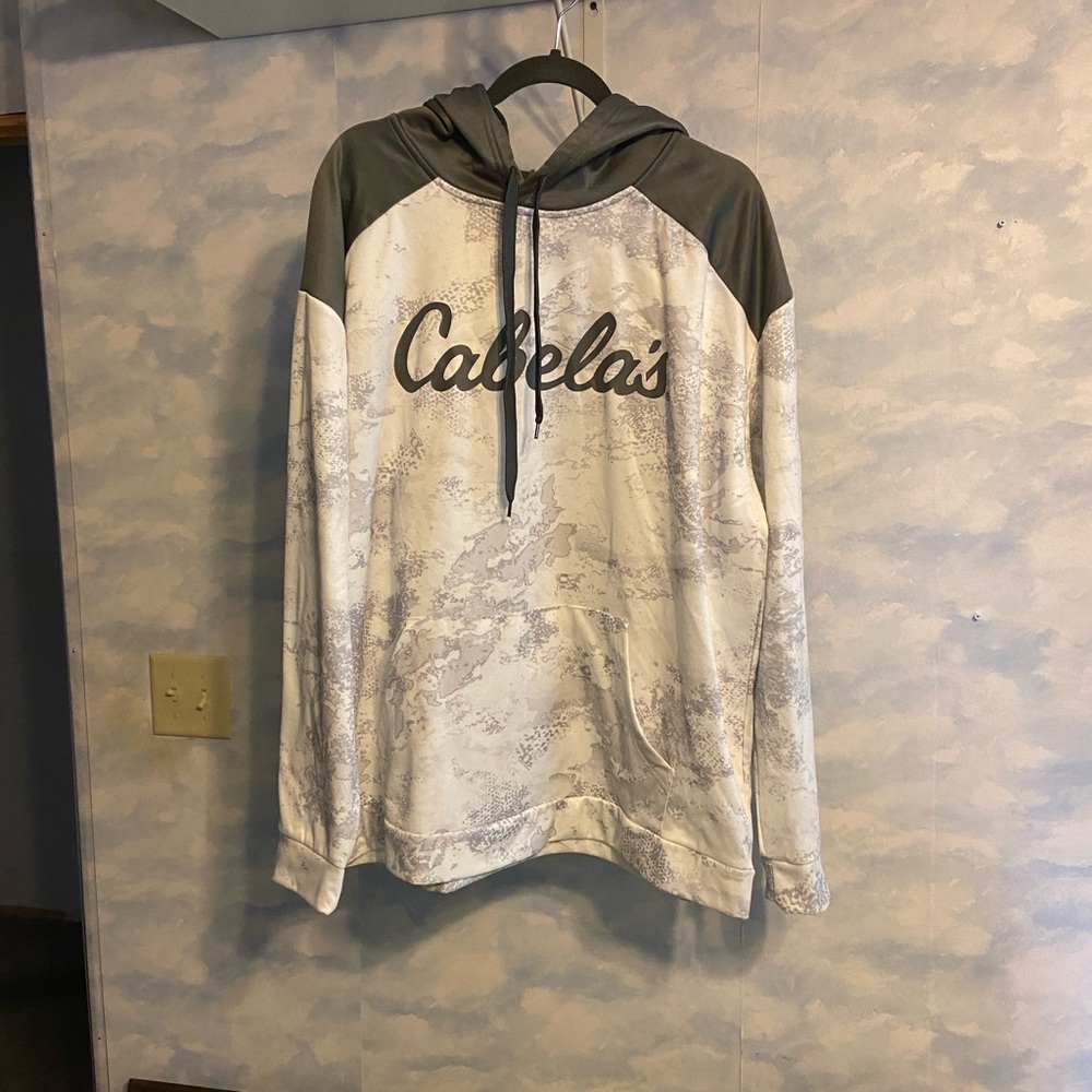 Cabelas Hoodie